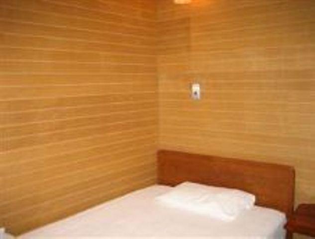 Okinawa Yoshida Hotel الغرفة الصورة